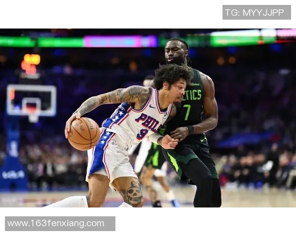 主场迎战76人！绿军先发：杰伦-布朗&怀特&豪泽&科塔&普理查德