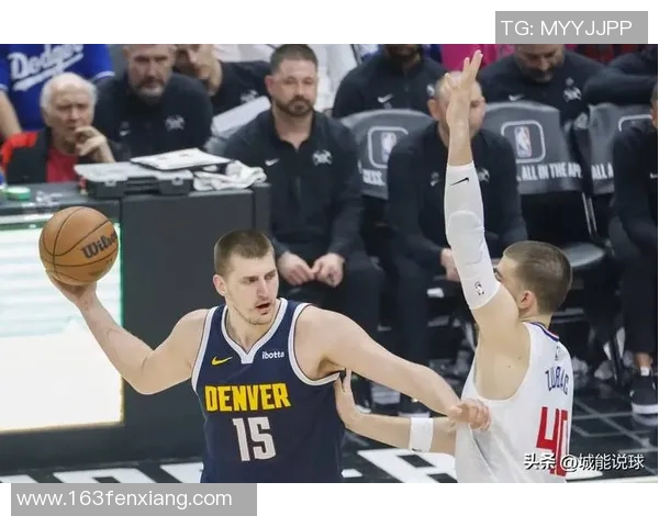 27岁班巴重返NBA:1年合同加盟猛龙 曾为湖人快船等队效力过 27岁班巴重返NBA:1年合同加盟猛龙 曾为湖人快船等队效力过