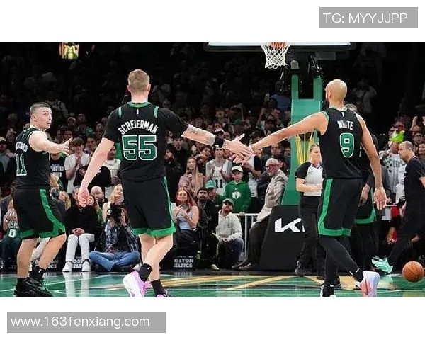 活塞114-110险胜骑士，詹金斯耀眼表现引领胜利